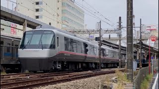 （無灯火で発車www）2023.11.26 小田急30000形リニューアル編成30054F・えのしま24号。