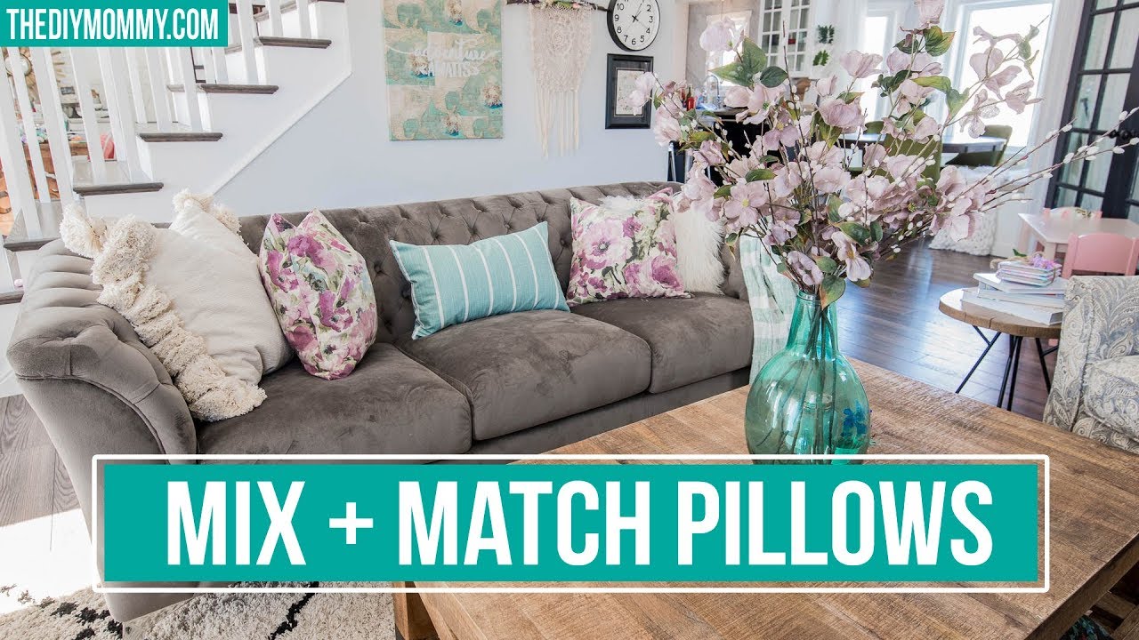 How to Mix & Match Throw Pillows on a Bed or Sofa