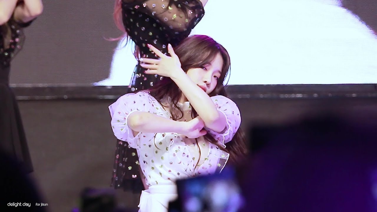 181011 fromis_9 (프로미스나인) 노지선 LOVE BOMB 직캠｜Jisun Focus