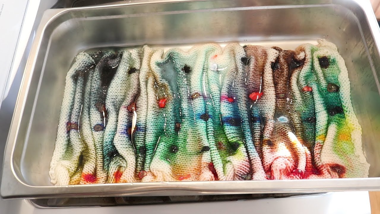 Dyepot Weekly #103 - Dyeing a Sock Blank with 49 Unique Colors of Food Coloring