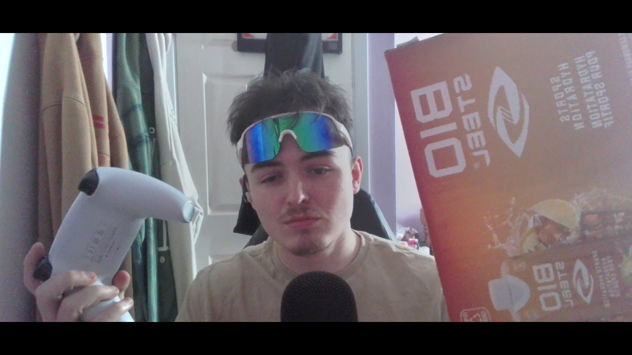 Fast and aggressive ASMR triggers (No Talking)