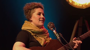 Between the Pines - Gráinne Hunt - Iontas Theatre - Dec 2021