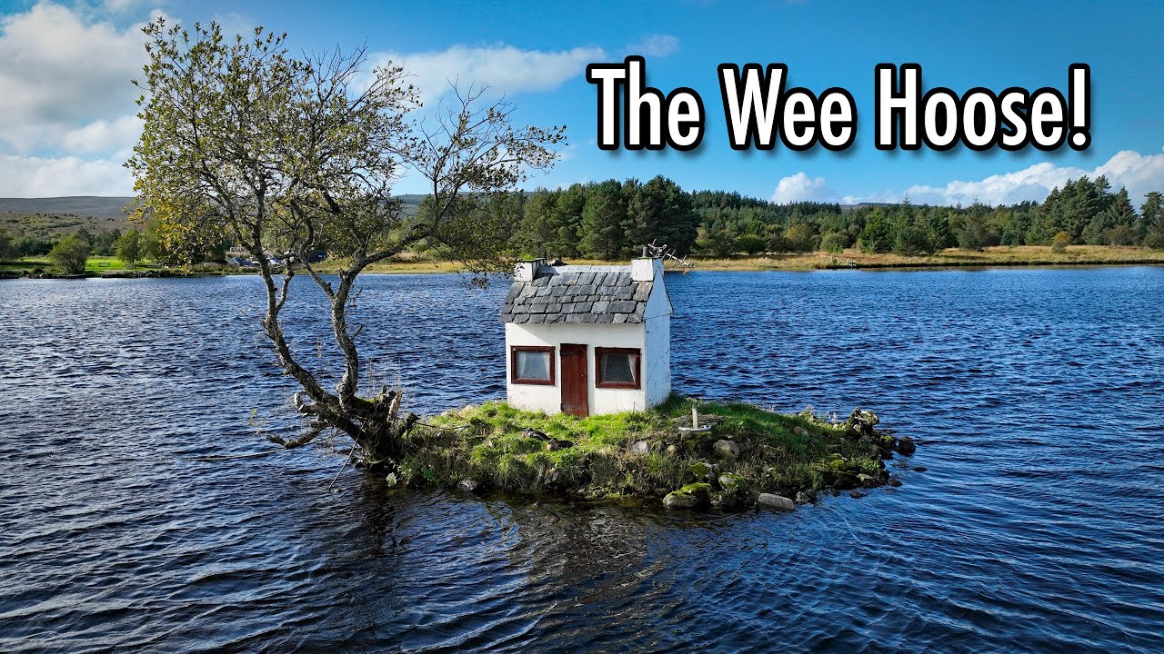 Who Lives In The Tiniest House in Scotland?