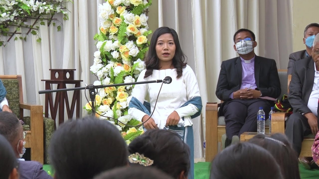 Miss Niangkhanvung Vualzawlna Ngetsakna leh Sialkhumsa Gohna Hun Zeek