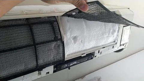 Porque o cano do ar condicionado está congelando?