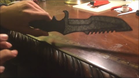 How to Make a Paper Huntsman Knife From CS:GO/Weaver From BattleField 4