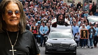Download Lagu Begrafenis Ozzy Osbourne: Laatste en definitieve afscheid van Ozzy Osbourne | Details en update v... MP3 Download Lagu Begrafenis Ozzy Osbourne: Laatste en definitieve afscheid van Ozzy Osbourne | Details en update v... MP3