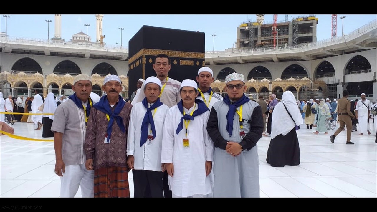 travel umroh madinah iman wisata