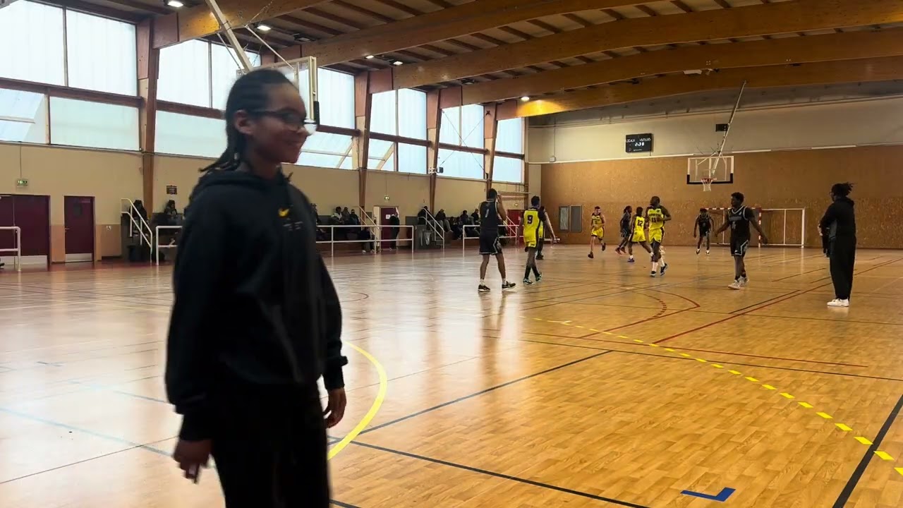 CPBB - COURBEVOIE U21 R1 Phase 2 1ere MT / 2