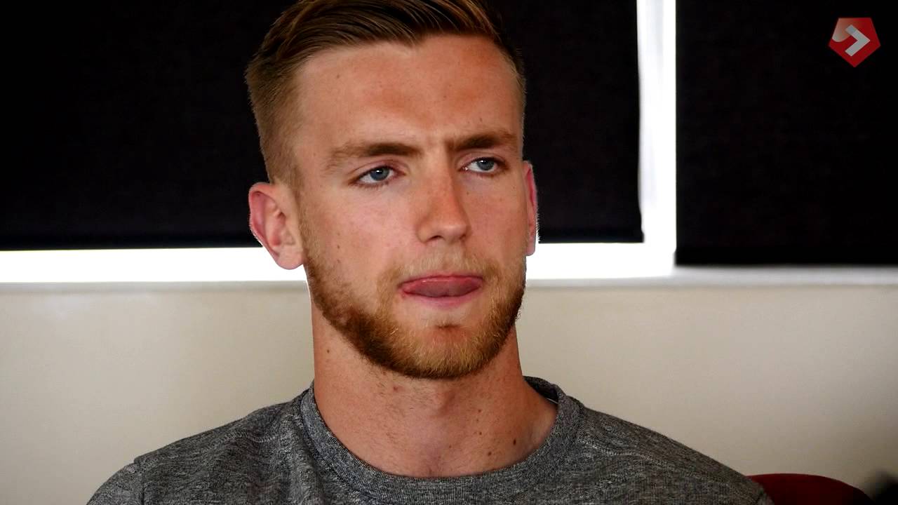 camera iphone 8 plus apk George Long commits to the Blades