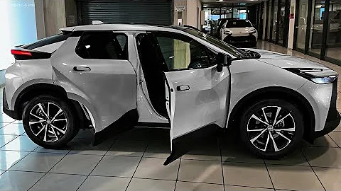 2026 Toyota C-HR (144HP) - interior and Exterior Details (Best Toyota SUV)