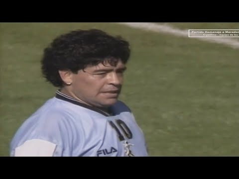 Video: Diego Maradonas nettoværdi: Wiki, gift, familie, bryllup, løn, søskende