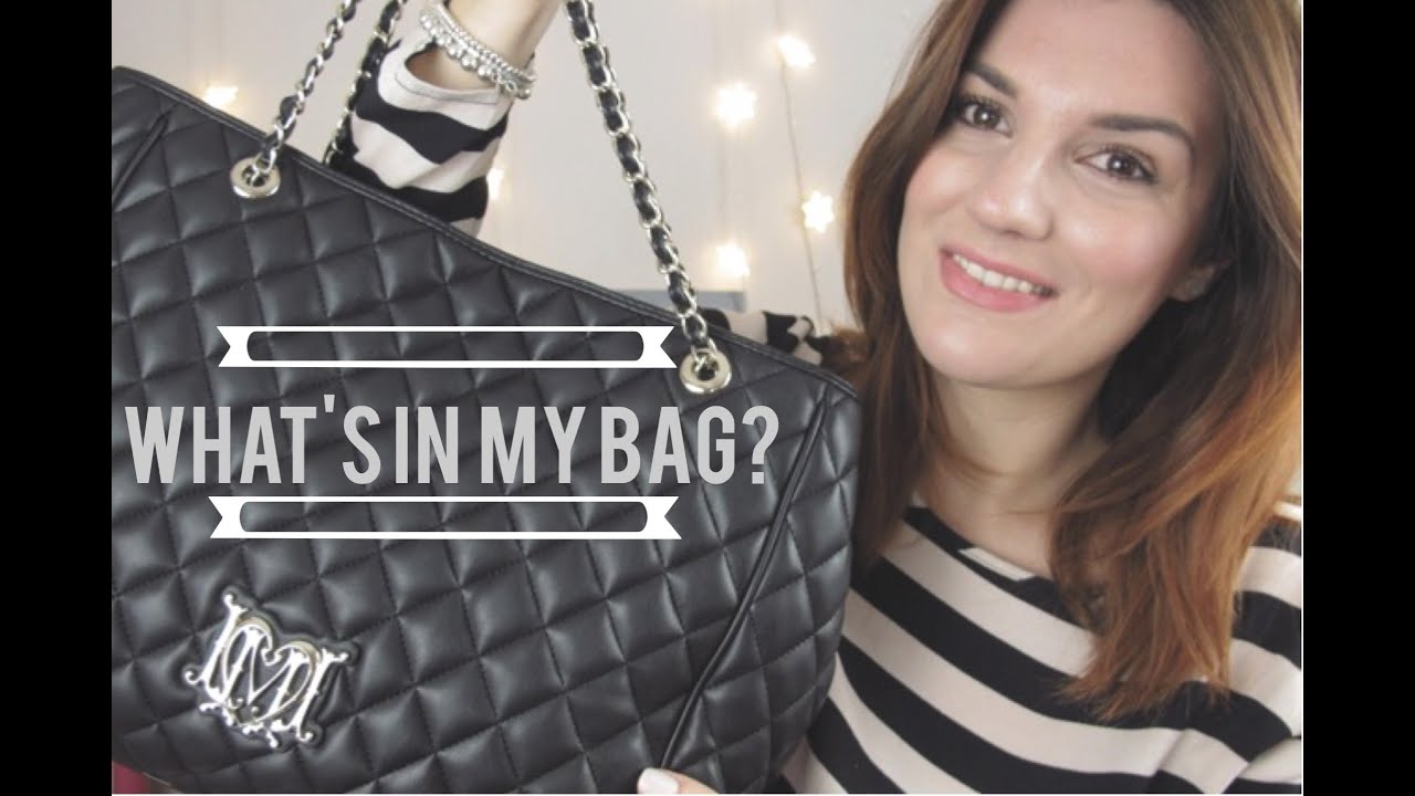 WHAT’S IN MY BAG?? -Cosa c’è nella mia borsa? || FedericaEffe