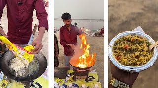 Young Boy selling Maggi at Varanasi