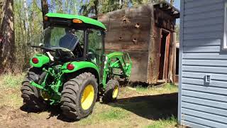 John Deere 3033R Demolition