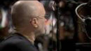 Phil Collins - AGAINST ALL ODDS (Live 2008) chords