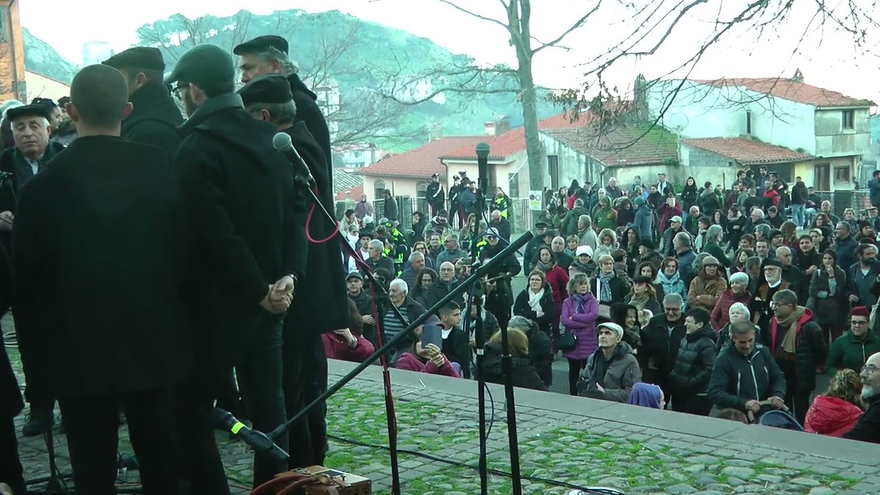 ==CANTIGOS IN CARRELA==   =Coro di Florinas=   (6)