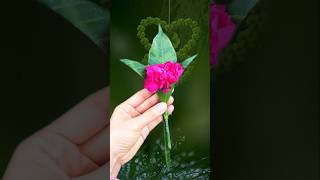 Making a decoration from flowers and mango leaves #handicrafts #leafart #flowers #flowerart