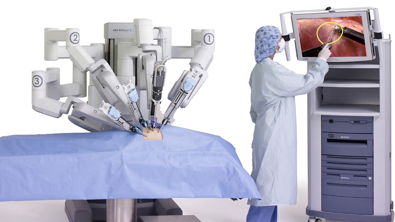 Робот провел операцию. Робот-хирург da Vinci. (2000). Робот да Винчи. Хирургические роботы. Роботизированная хирургия.