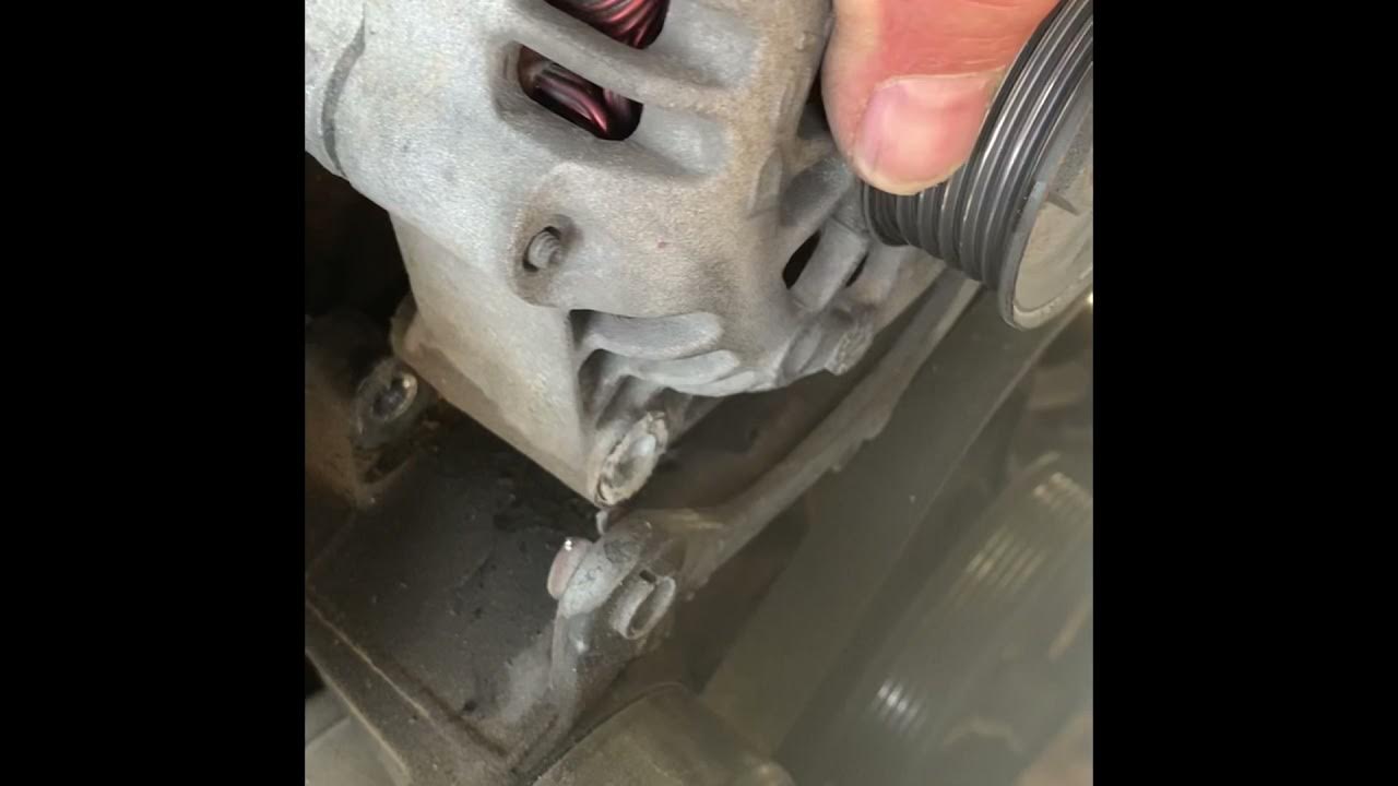 How to replace an alternator on a 2003 GMC Sierra 4x4 - YouTube