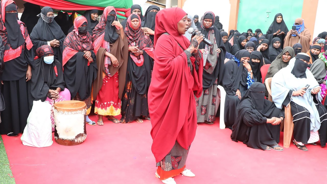 Beautiful BURAANBUR coming from Mandera County. She has such an amazing and soothing voice