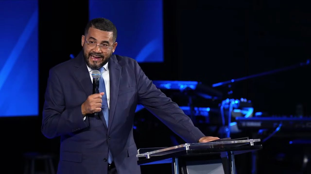 El cielo gobierna | Ezequiel Molina Jr.