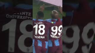 Nwakaeme Karşı Karşıya Pozisyonda Çok Sert Vurdu