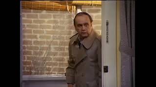 Bob Newhart can realate to his cats urgent need to use the litterbox.