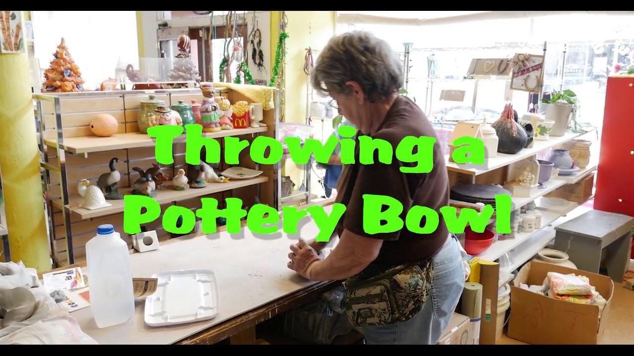 Throwing a Pot at Trinity Ceramics