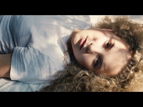 Смотреть клип Emma Steinbakken - Used To Love You