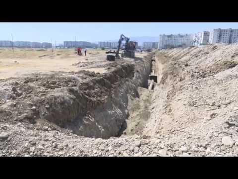 25.08.2016 დავით ჯიქიამ მე-18 მკრ-ში  წყალარინების ახალი ქსელის მოწყობის სამუშაოები დაათვალიერა