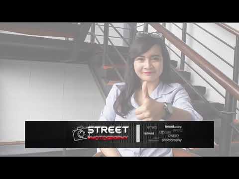HOST CANTIK TV LOKAL GREETING FOR STREET PHOTOGRAPHY