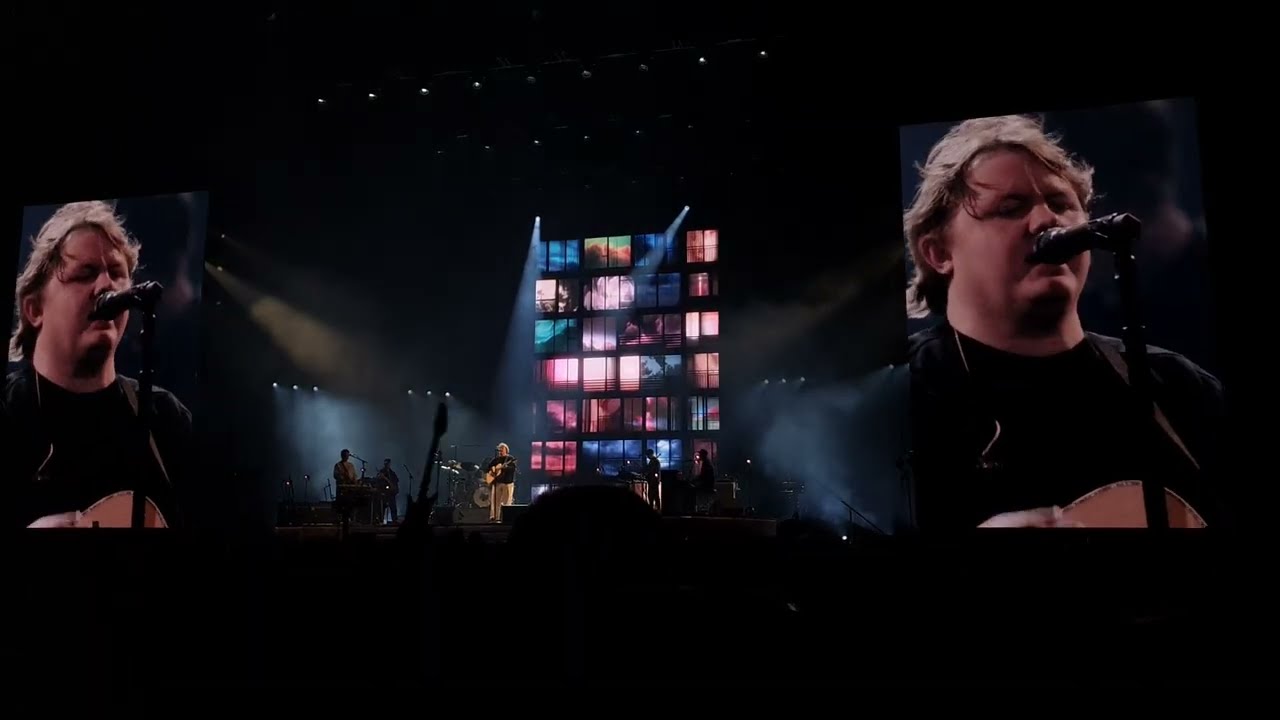 Almost (Unreleased) - Lewis Capaldi @ Manchester Co-op Live 20.09.25