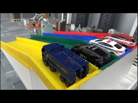 헬로카봇 경찰차 물놀이 미끄럼틀 장난감 Hello Carbot Police <strong>Car</strong> <strong>Water</strong> Play Slide Toys