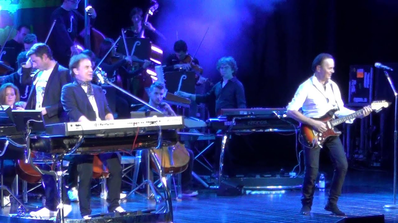 Pooh - Roma 05-11-2013 - Dove comincia il sole (Live)