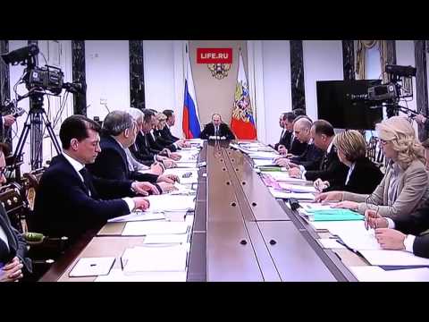 Путин и Медведев отчитались о доходах: реакция соцсетей