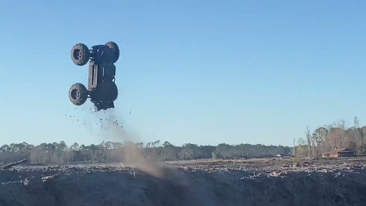 Arrma Outcast 8S EXB 800kv Max5 😤 39/39. Construction site Bashing🚧 Gravel drifting..? Torqued out!!