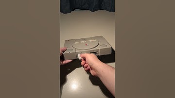 PS1 memory card insertion