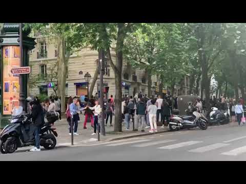 Le 18ème vient officiellement de s’auto-déconfiner (et il aimerait qu’on le laisse danser)