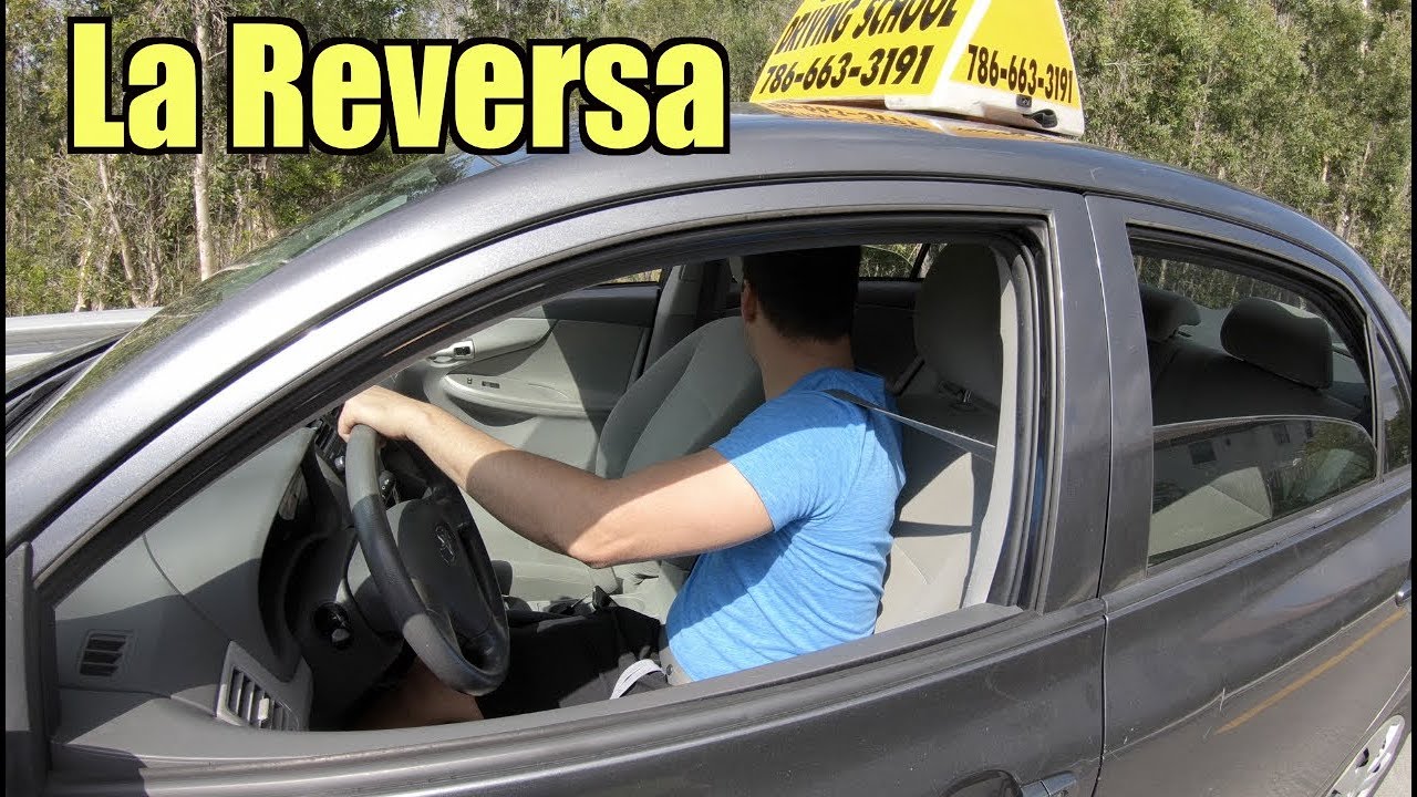 Cmo Conducir un Auto en Reversa CLASES DE MANEJORolando CbAUTOS