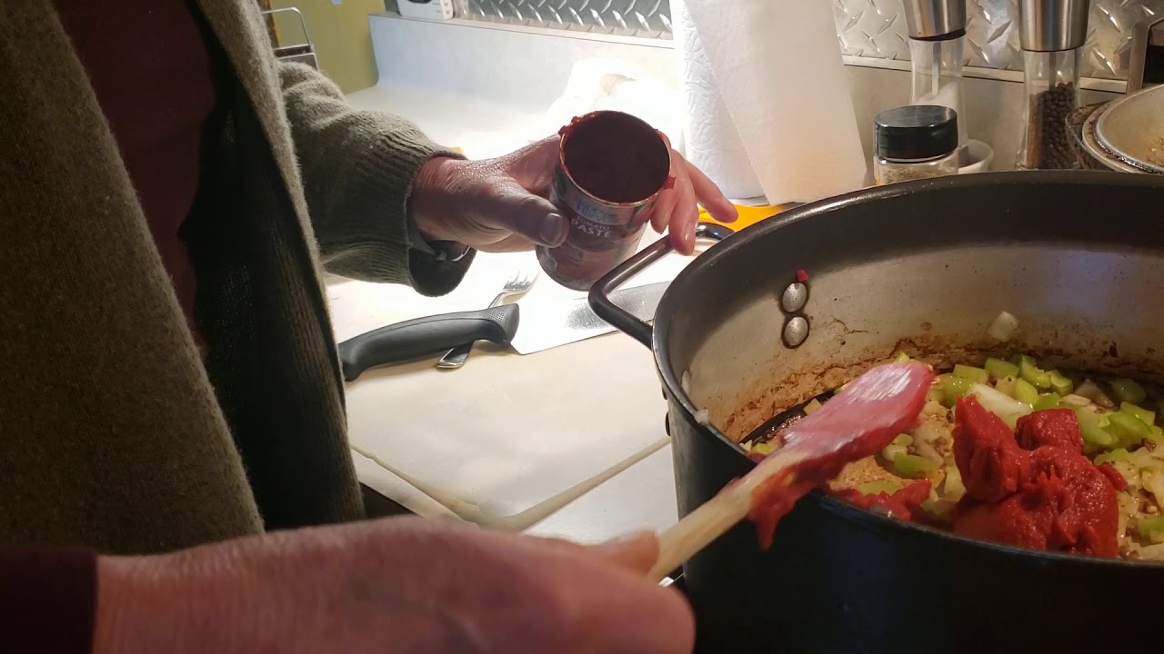 Making Spaghetti pt.1 - YouTube