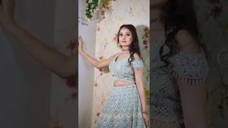 Bride and Girls Poses for wedding and engagement Photo shoot #wedding#weddingphoto#trending#viral