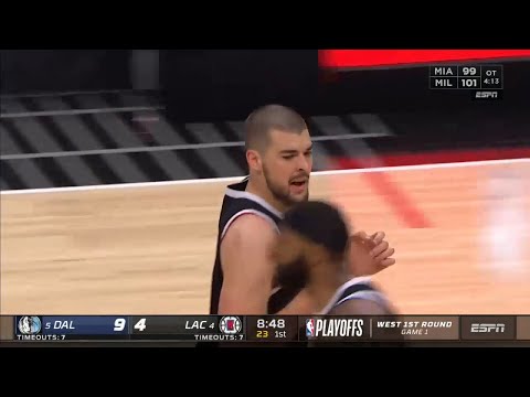 "Kristaps Porzingis posterize by Ivica Zubac "😤😤Mavericks vs Clippers.
