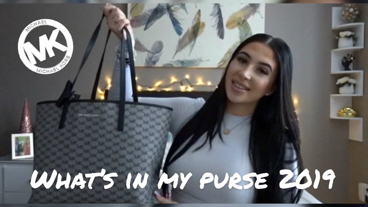 What’s in my Michael Kors purse 2019 | brunetteprincesse