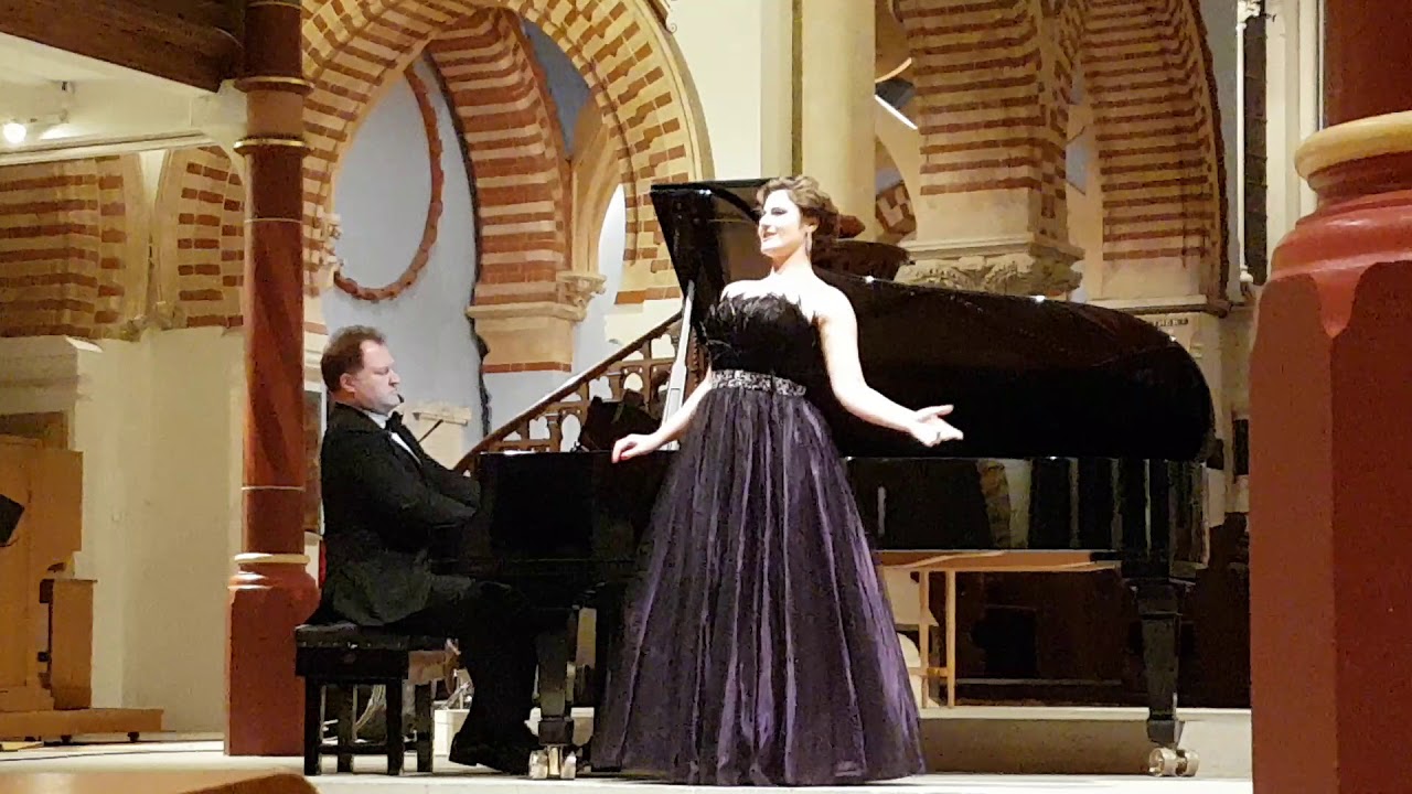 Camille SaintSaëns La Brise from Mélodies persanes & Danse macabre