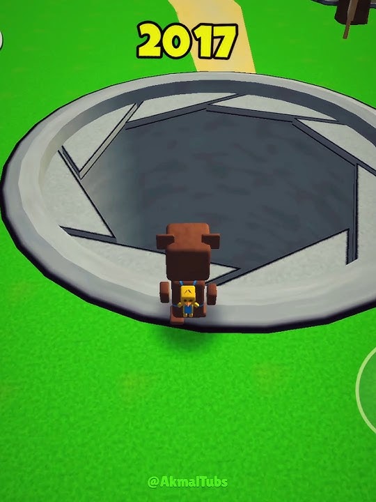 Super Bear Adventure Multiplayer 2025 vs 2017 Backrooms 😱