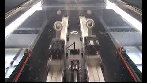 Servo driven mechanical Juggler 4ball mode