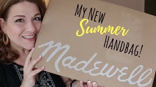 My NEW SUMMER HANDBAG & See Whats In My Purse!!!
Hey yall!!! Happy Wednesday!! I wanted to share with you my new Spring/Summer handbag from Madewell! The leather is wonderful quality and I know this is something I am going to have and use for years to come!! Let me know if you like to shop Madewell and what your thoughts on the brand, or bag, are!! Love you all so much!! XOOX
https://www.madewell.com/
ITEM MENTIONED:
-The Medium Transport Tote - color Linen - http://bit.ly/2rNTHmo
#newhandbag #newsummerpurse #totebag #mature #middleaged #over40
For New Creators:
Sub4Sub: Is Sub For Sub Good or Bad?
http://bit.ly/2paWckN
CHECK OUT A FEW OF MY OTHER VIDEOS TOO!!!
*Get Ready With Me - Drugstore Edition
https://youtu.be/QIpRhqODfB0
*Here Comes The Sun! Mind, Body & Makeup - Collab with Nathalie The Beauty Diva & Marlene
https://youtu.be/cNDTBesj7Bk
*Ulta Shopping Haul
https://youtu.be/4LYxvaNZz5Q
*Sephora VIB Rouge Haul
https://youtu.be/OSUygij0dgE
WHAT ARE YOU WEARING?
- - What are you wearing on your nails? Nail Bliss Glue On Nails from Sally Beauty Supply
ABOUT ME:
- - How old are you? 47
- - Where do you live? Dallas, TX
- - Married, 2 kids - 1 Daughter, 1 Son
- - Favorite thing about being on YouTube? YOU!!!! :)
IM SO HONORED!!! CHECK THIS OUT!!
The Insider Beauty Page on Facebook featured clips from one of my videos in one of its stories promoting BabyFoot!!! See the awesome post here, then check out my original review video! The tattood foot is mine! :)
Insider Beauty - https://www.facebook.com/Insiderbeaut...
My BabyFoot Review Video: https://youtu.be/4ofZ4BkruPY
LETS CONNECT!!! CONTACT ME:
EMAIL: cinnamongirlbeauty@gmail.com
ADDRESS if youd like to send me notes/letters/mail!!!! 3245 MAIN ST #235-513, FRISCO, TX 75034
INSTAGRAM - cinnamongirlbeauty
SNAPCHAT - cinnamongsnaps
THANK YOU soooooooo much for watching, and for all your support! :)
Please take a moment to SUBSCRIBE, and hit that notification BELL so you are aware when I post new videos!!
Visit more fabulous ladies on You Tube:
http://ohcarolshow.blogspot.com/
...Full Disclosure...
REFERRAL and BITLY LINKS - (Please note that I may get a very small amount of money (pennies, seriously!) or points in exchange for you using these links - it would be MUCH appreciated, but never required/expected! Some bit.ly links may contain affiliate links)
EBATES! Sign up for cash back while shopping online! http://bit.ly/2glYHZs
MAGICLINKS: https://www.magiclinks.org/rewards/re...
HAUTELOOK: Save money at this awesome Nordstrom Rack store - http://bit.ly/2lttnLD
GLOSSIER - 20% off your first order! http://bit.ly/2o3FbHr
*All products shown were purchased by me, and all opinions are my own and 100 MILLION % honest! My NEW SUMMER HANDBAG & See Whats In My Purse!!!