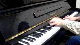 Video thumbnail of "Hand in hand piano solo"