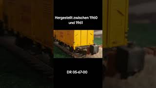 DDR MODELEISENBAHN Piko Güterwagen mit Flachdach Circus Aeros